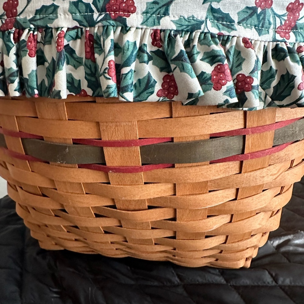 Longaberger 17” XL Sewing Basket🦋🦋🦋 - Picture 6 of 12